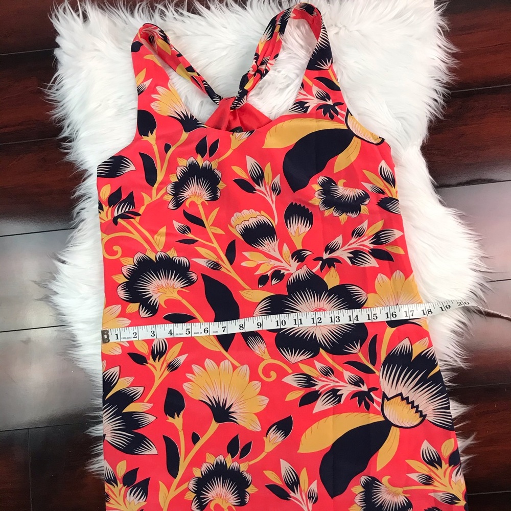❌SOLD❌Crew Twist Back Floral Hibiscus Orange - Picture 5 of 8